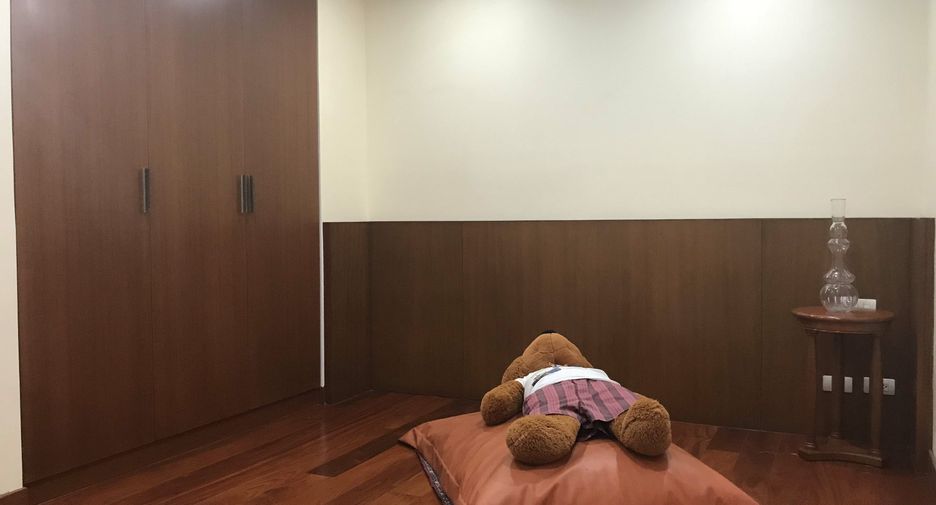 For rent 2 ベッドルーム apartment in Khlong Toei, Bangkok