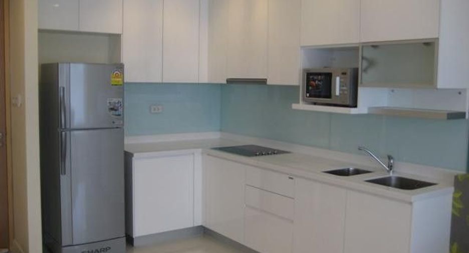 For rent 1 bed condo in Sathon, Bangkok