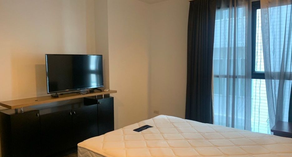 For sale and for rent 2 bedrooms condo in Watthana, Bangkok