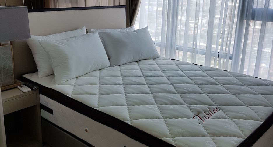 Condo en alquiler de 2 habitaciones en Khlong Toei, Bangkok