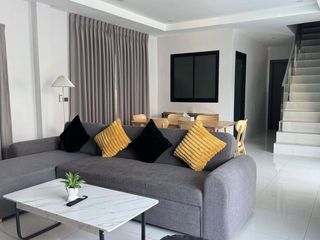 Villa zur Miete mit 3 Zimmer in Bang Lamung, Chonburi
