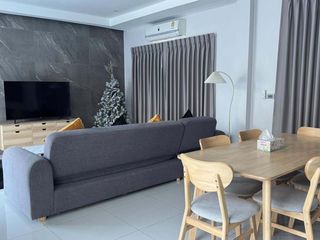 Villa zur Miete mit 3 Zimmer in Bang Lamung, Chonburi