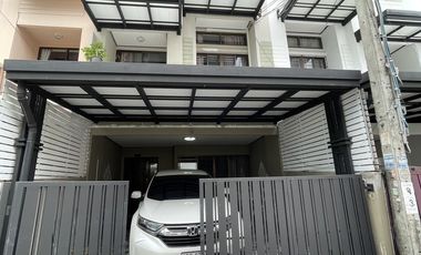 出售 3 卧室 联排别墅 在 Wang Thong Lang, 曼谷