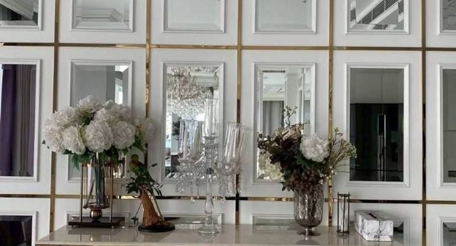 For sale and for rent 5 bedrooms condo in Watthana, Bangkok