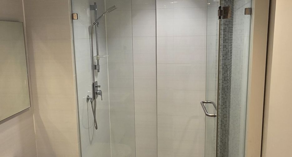 For sale 1 bed condo in Sathon, Bangkok
