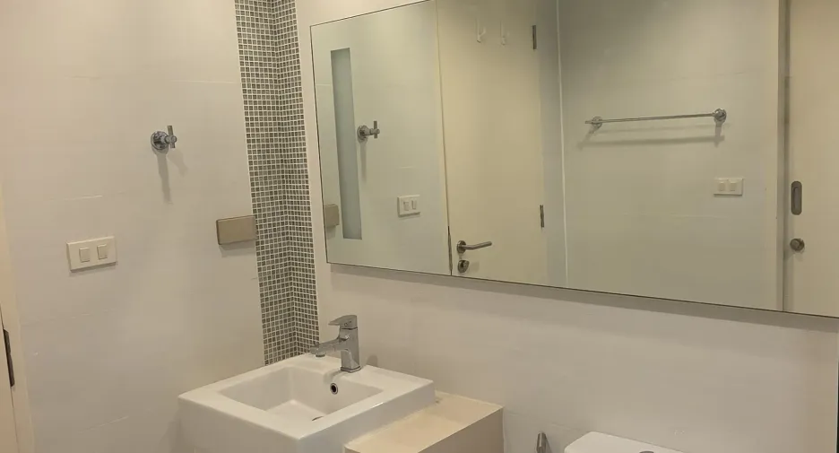 For sale 1 bed condo in Sathon, Bangkok