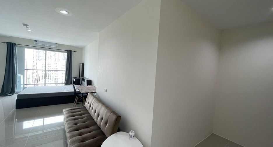 For sale 1 bed condo in Suan Luang, Bangkok