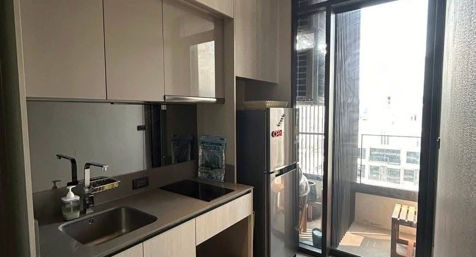 Wohnung zur Miete mit 1 Zimmer in Watthana, Bangkok