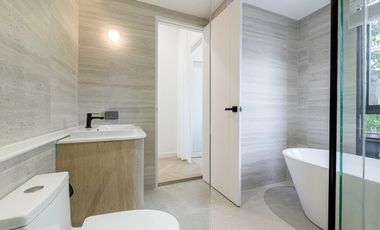 Casa en venta de 3 habitaciones en Watthana, Bangkok