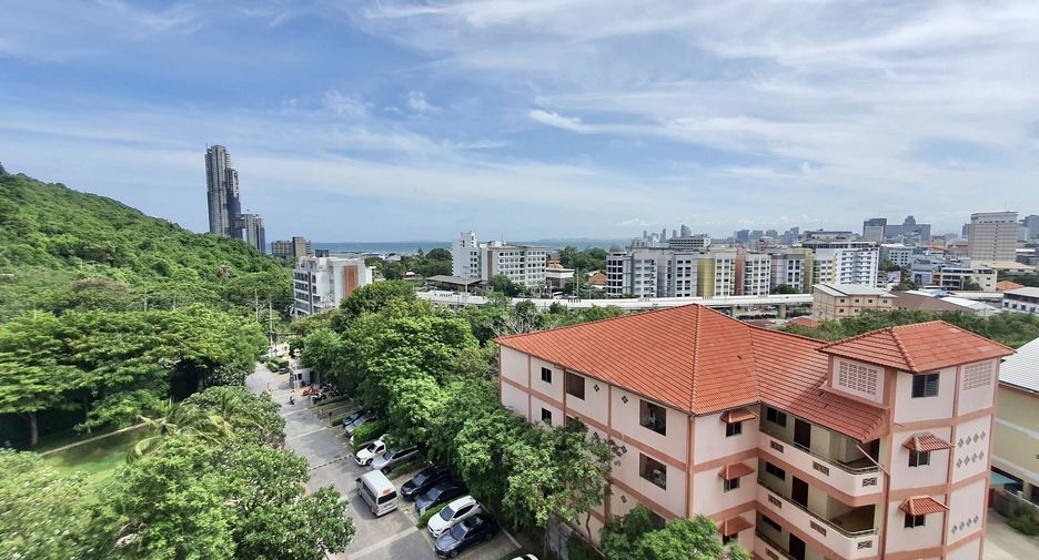 For sale 1 bed condo in Bang Lamung, Chonburi