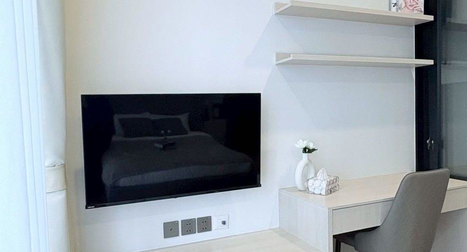 For rent 1 bed condo in Phaya Thai, Bangkok
