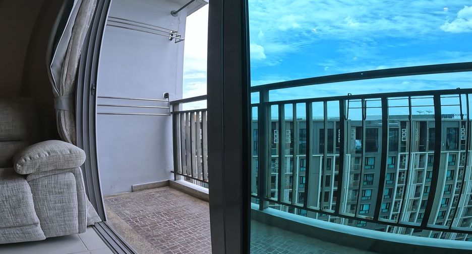 For sale 2 bedrooms condo in Bang Khen, Bangkok