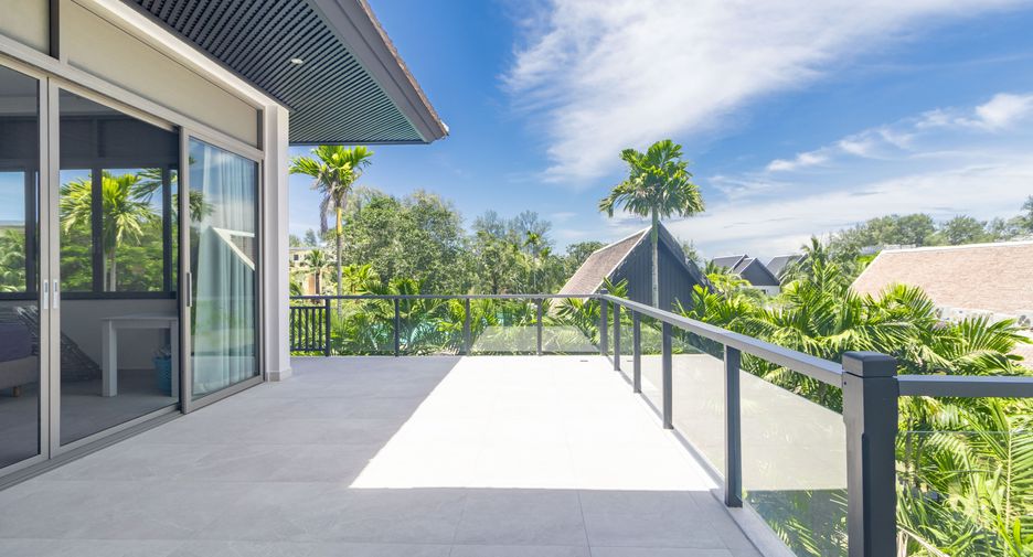 For sale 3 bedrooms condo in Thalang, Phuket