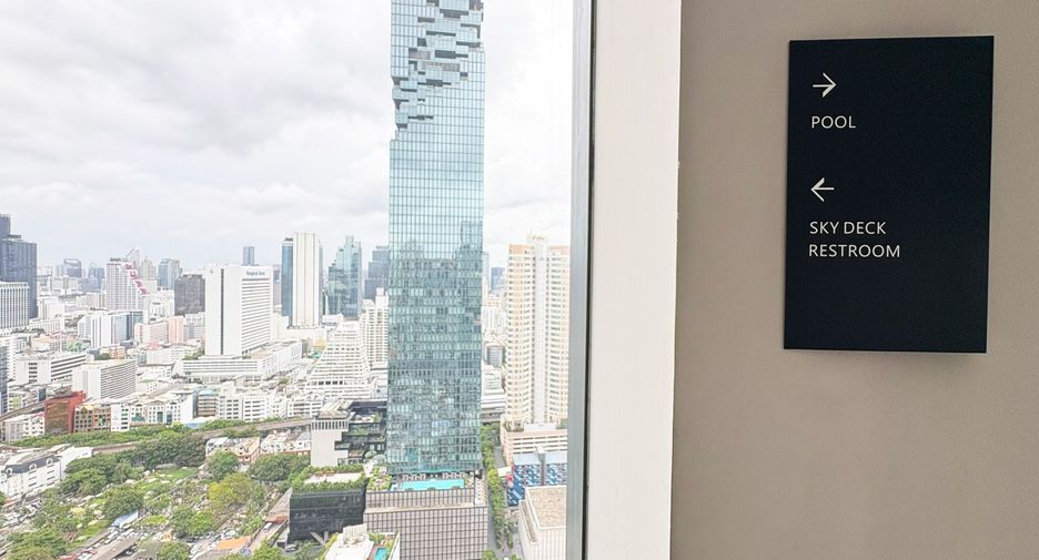 For sale 2 ベッドルーム condo in Sathon, Bangkok