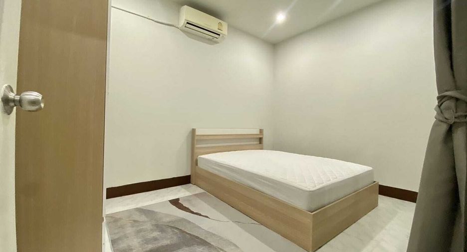 Reihenhaus zur Miete mit 3 Zimmer in Mueang Phuket, Phuket
