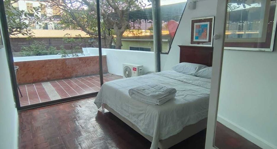 For rent 2 bedrooms condo in Bang Lamung, Chonburi