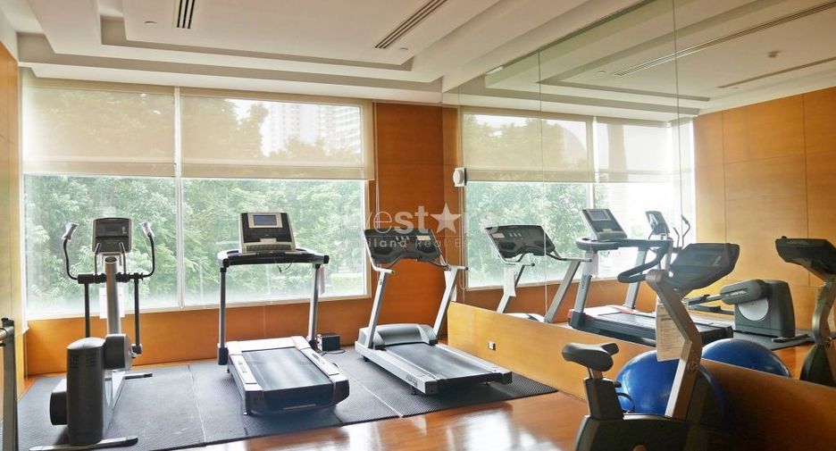 For rent 2 bedrooms condo in Watthana, Bangkok