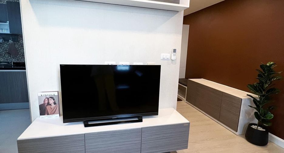 For sale 1 bed condo in Khan Na Yao, Bangkok