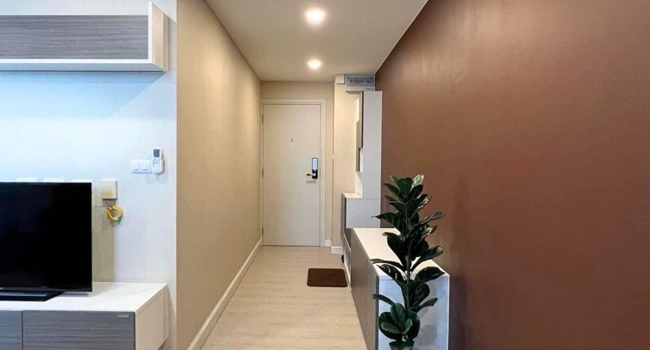 For sale 1 bed condo in Khan Na Yao, Bangkok