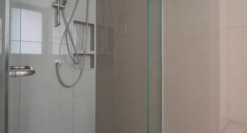 For sale 2 bedrooms condo in Khlong Toei, Bangkok