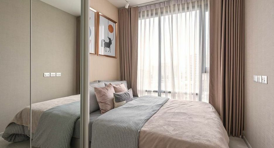 For sale 2 bedrooms condo in Khlong Toei, Bangkok