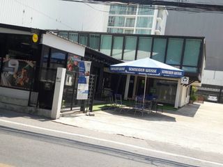 For rent retail Space in Watthana, Bangkok