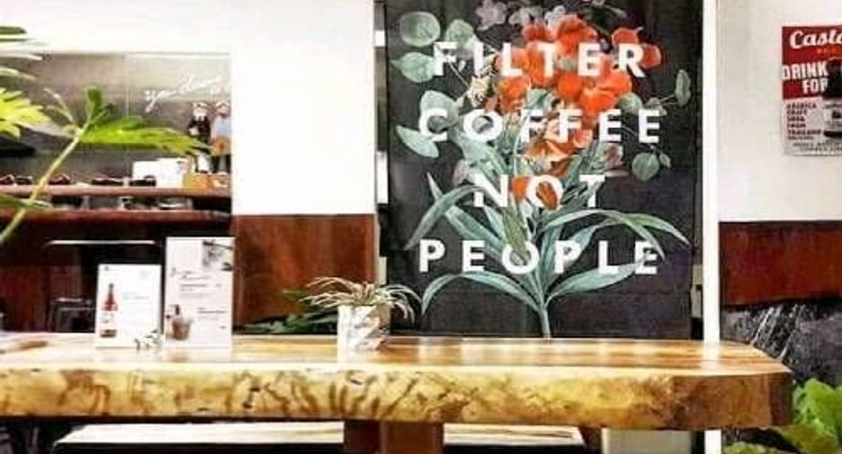 For rent retail Space in Watthana, Bangkok