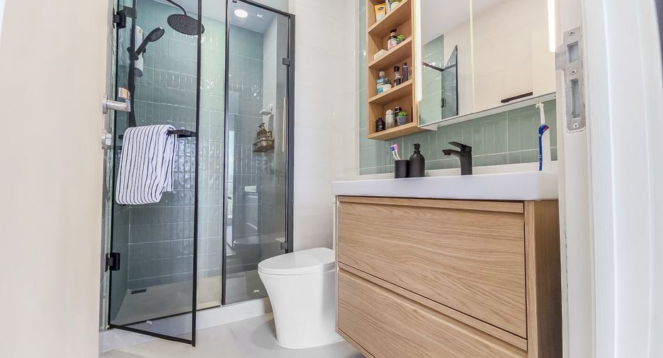 À vendre 1 chambre condo à Mueang Phuket, Phuket