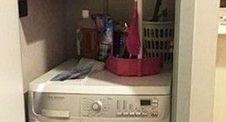 For sale 1 bed condo in Watthana, Bangkok