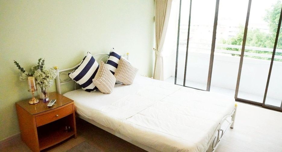 For sale studio condo in Ratchathewi, Bangkok