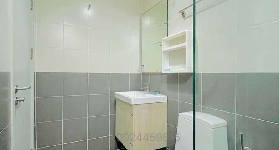 For rent 1 bed condo in Bangkok Noi, Bangkok