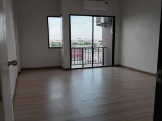 For rent office in Saphan Sung, Bangkok