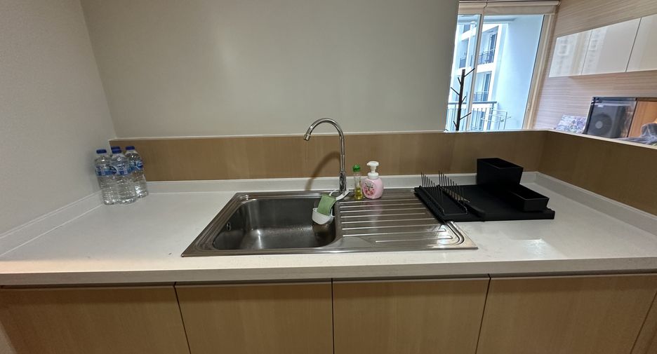 For rent 1 bed condo in Ratchathewi, Bangkok