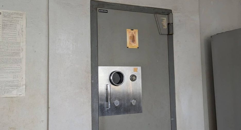 Аренда 16 спальни дом в Чом Тхонг, Бангкок