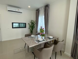 À louer 3 chambres maison à Bang Lamung, Chonburi