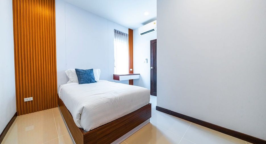 Haus zum Kauf mit 5 Zimmer in Bang Lamung, Chonburi