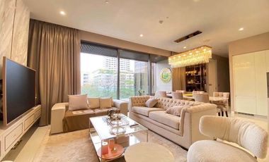For rent 2 bedrooms condo in Khlong Toei, Bangkok