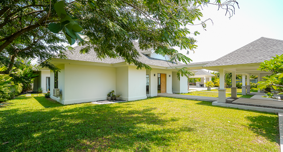 For sale 7 ベッドルーム villa in Thalang, Phuket