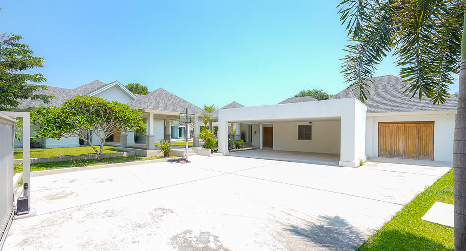 For sale 7 ベッドルーム villa in Thalang, Phuket