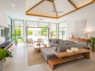 For sale 7 ベッドルーム villa in Thalang, Phuket