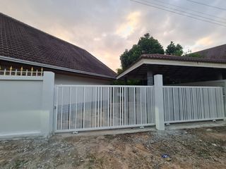 For sale 3 bedrooms villa in Bang Saray, Pattaya