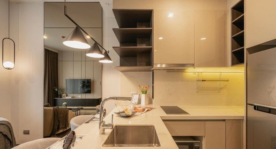 For rent 1 bed condo in Khlong Toei, Bangkok
