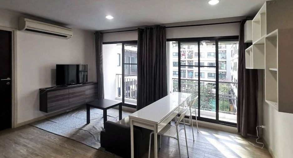 For sale 2 bedrooms condo in Bang Na, Bangkok