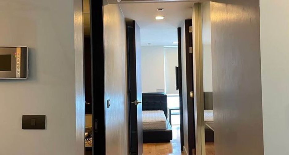 Condo en alquiler de 2 habitaciones en Sathon, Bangkok