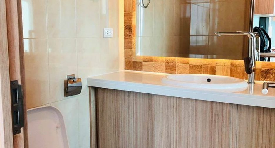 For sale and for rent 1 bed condo in Bang Lamung, Chonburi