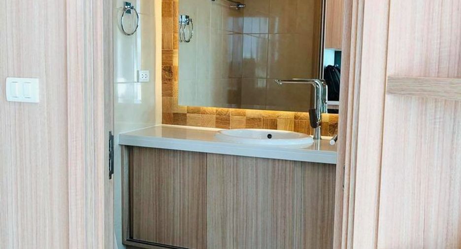 For sale and for rent 1 bed condo in Bang Lamung, Chonburi