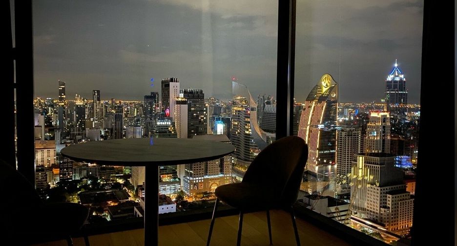 For rent 1 bed condo in Pathum Wan, Bangkok