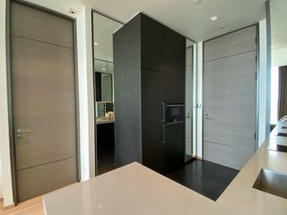 For rent 1 bed condo in Pathum Wan, Bangkok