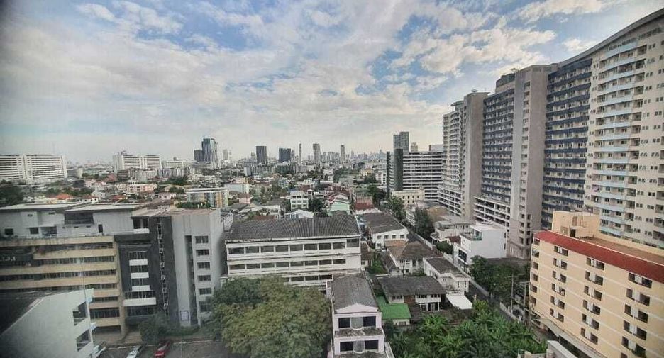 For sale 1 bed condo in Chatuchak, Bangkok