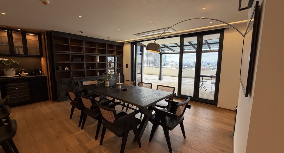 Condo en venta de 4 habitaciones en Sathon, Bangkok